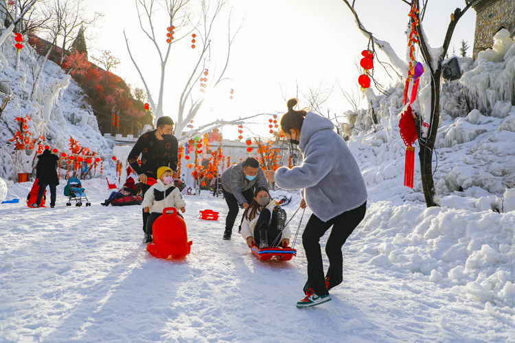 【新春走基層】慶陽又添一處“冰雪世界”！除了“大”，還有千年古城的奇幻秘境！