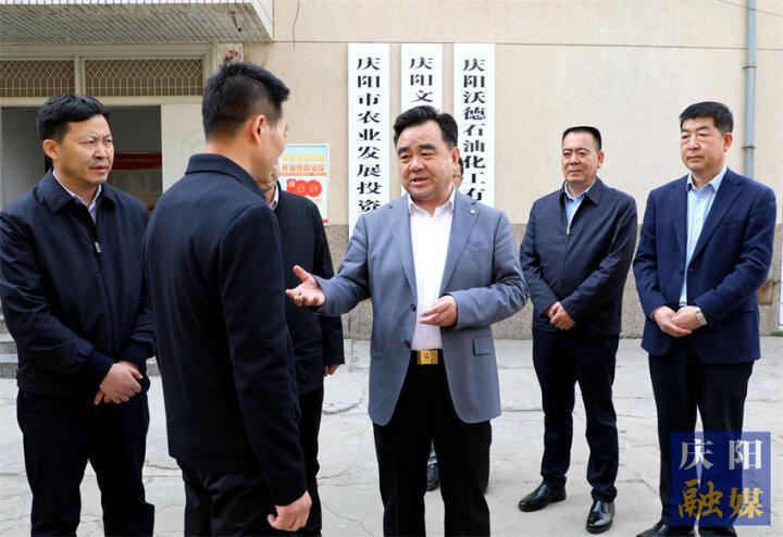 黃澤元在調研市屬國有企業改革發展工作時強調 突出主責主業提升企業核心競爭力 深化改革創新激發企業發展新動能