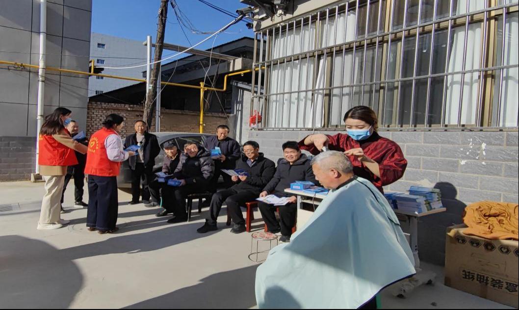 黨建引領聚合力，志愿服務暖人心
